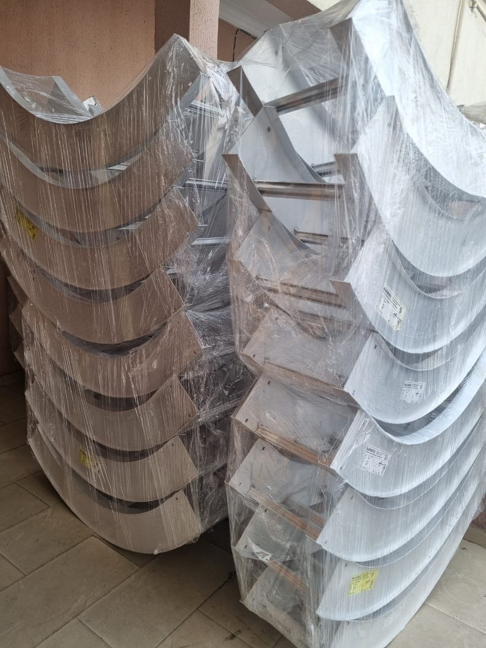 Packaged Cable Tray Riser Bends & Palletized Fittings